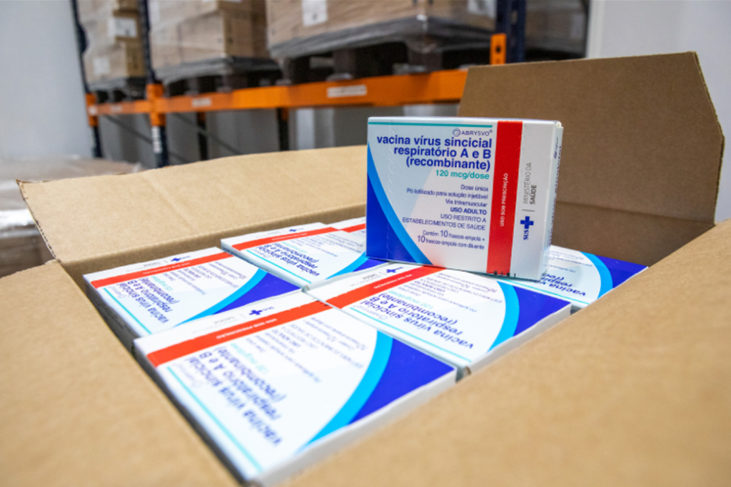 Vacina contra o vírus sincicial respiratório - Imunizante é destinado a todas as gestantes a partir das 28 semanas de gestação.